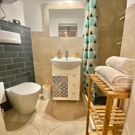 Le St Roch 2 דירה