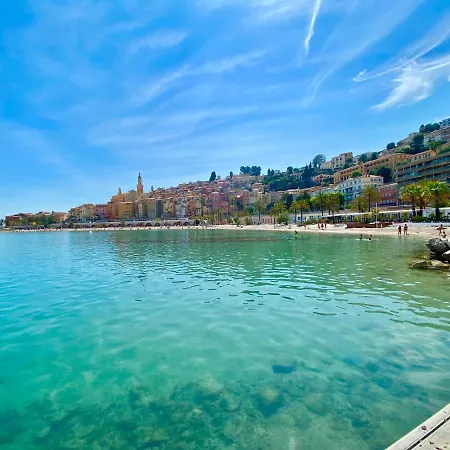 Апартаменты Le St Roch 2 Ментона