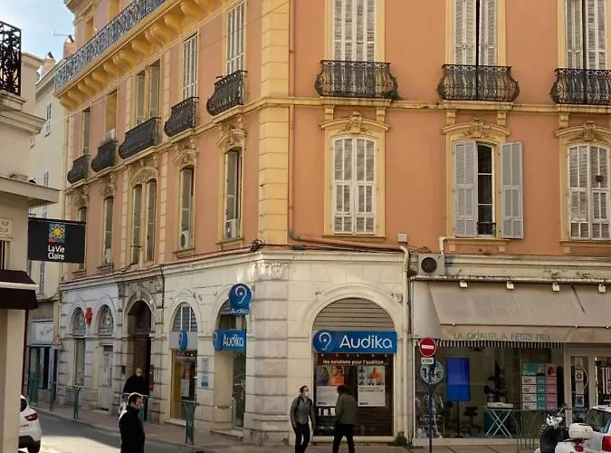 Apartment Le St Roch 2 Menton