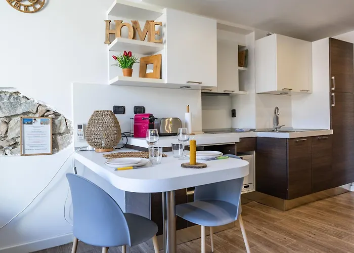 Apartment Le St Roch 2 Menton